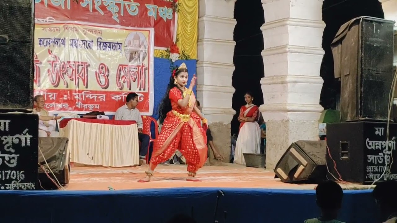 এলো রে এলো ঐ রণ রঙ্গিনী