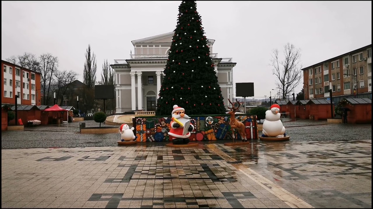 O plimbare prin Hunedoara în decembrie ploios