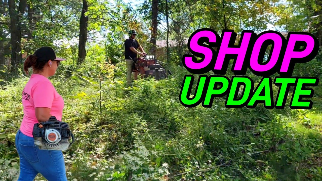 ВЛАДЕЛЕЦ ДОМА ПОПРОСИЛ НАС ПОДКОСИТЬ ЭТОТ ДВОР, ЗАРОСШИЙ ЯДОВИТЫМ ПЛЮЩЕМ!