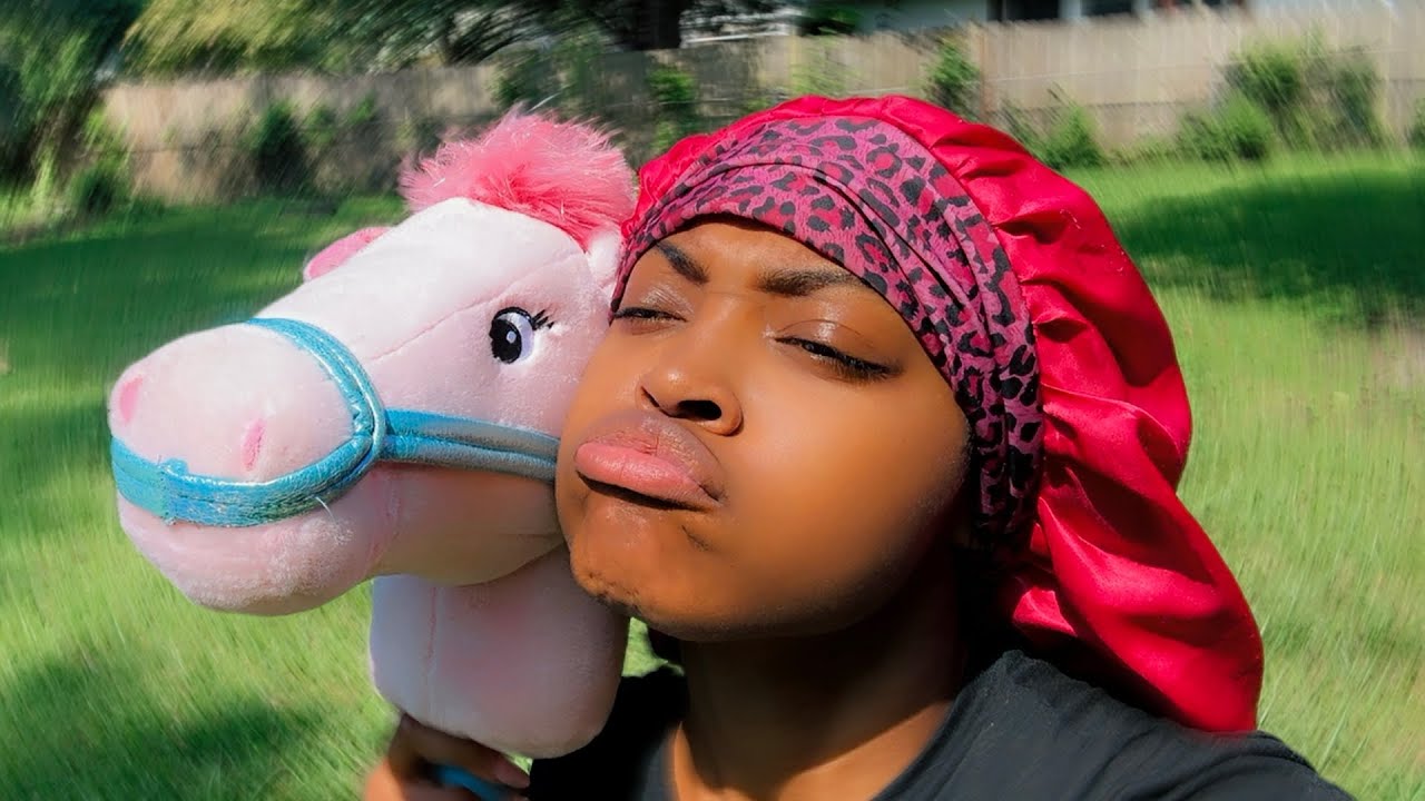 POV: Ты &mdash; лошадь, сломавшая ногу