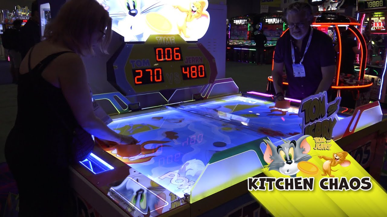 Tom & Jerry Kitchen Chaos - New Multi-puck air hockey table