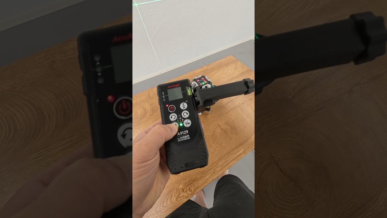 아큐앵글 추적형 레이저 레벨기 A-8844T