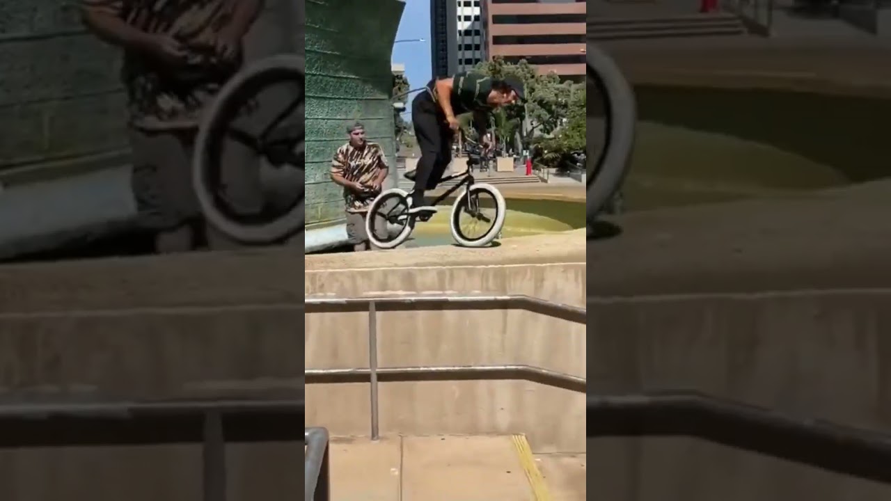 GILA !! SKILL ATLIT SEPEDA BMX INI BIKIN MELONGO !!