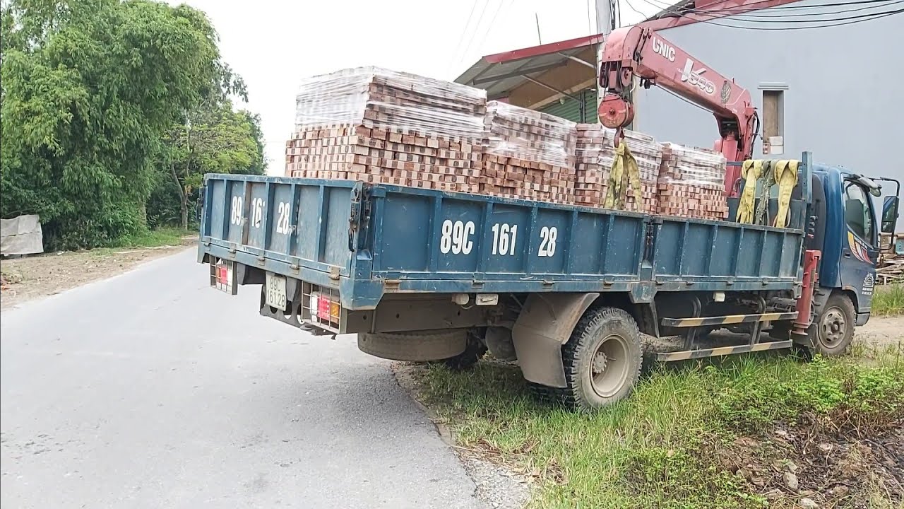 🔴 Công nông chở cát và đá | ô tô tải ben chở gạch đổ ben | máy xúc cẩu cát | Brick truck dump truck