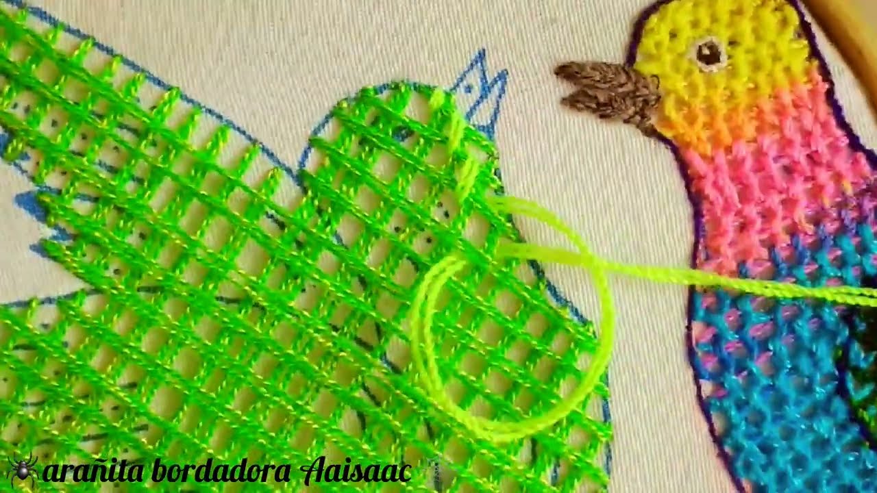 BORDADO FANTASÍA PUNTADA PARA PALOMA, PERICO, GALLINA, LORO O POLLITO, GUACAMAYO, GALLO, GUAJOLOTE