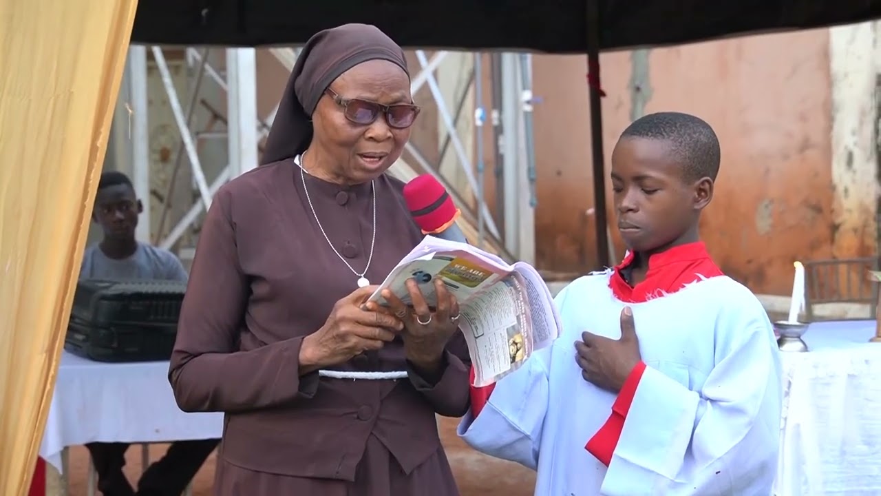 Part 1 of 2 of the initiation of Chief Ikechukwu Okoye Odike into Nze Ogbalu society, Adazi Nnukwu 