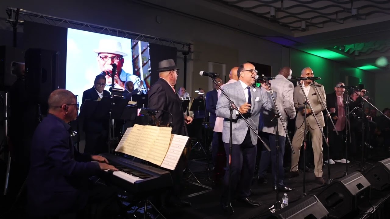 CIUDAD CIUDAD -  Tradicional Bailable Víspera de Reyes 2025