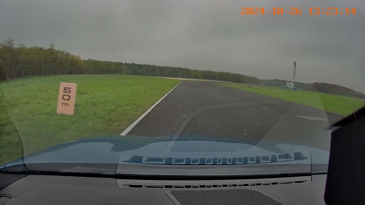 BMW M2 @  Pannonia Ring 2024 10 26 M group