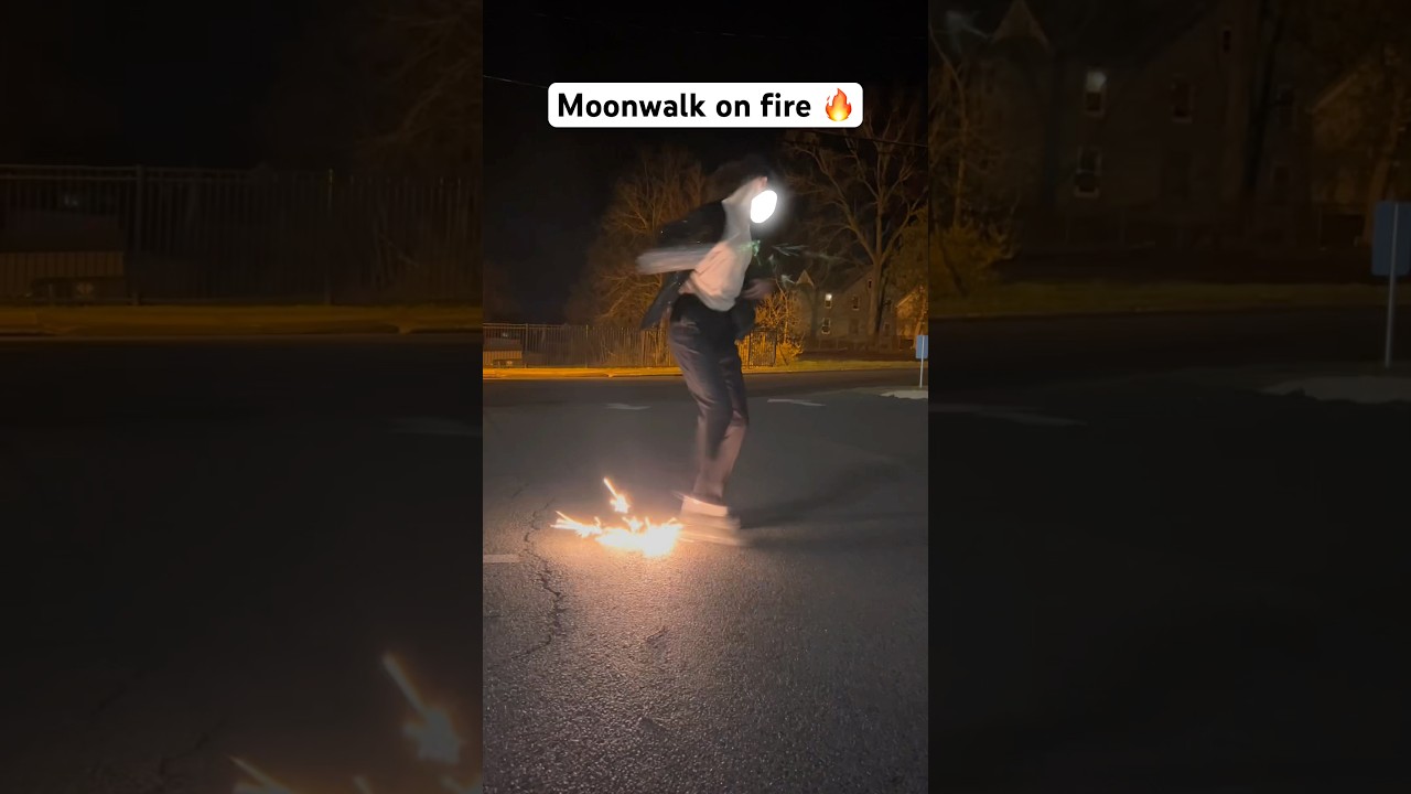 Michael Jackson - Moonwalking on fire 🔥🚶