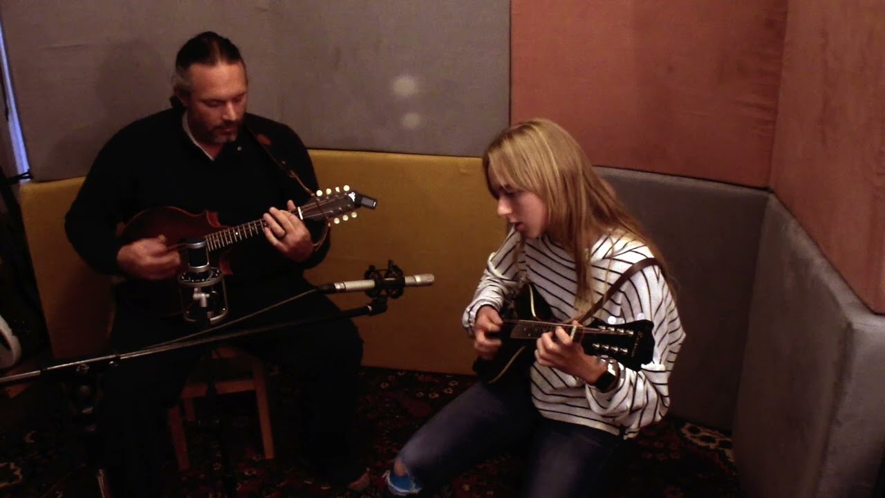 Song of the Chanter (father/daughter duet) mandola + mandolin