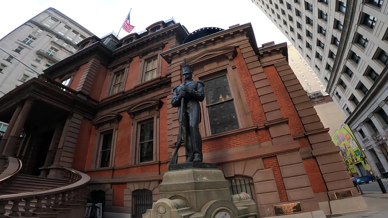 7:00 AM Morning Walk ** West on Sansom to French Quarter ** Philadelphia PA ASMR [4K]