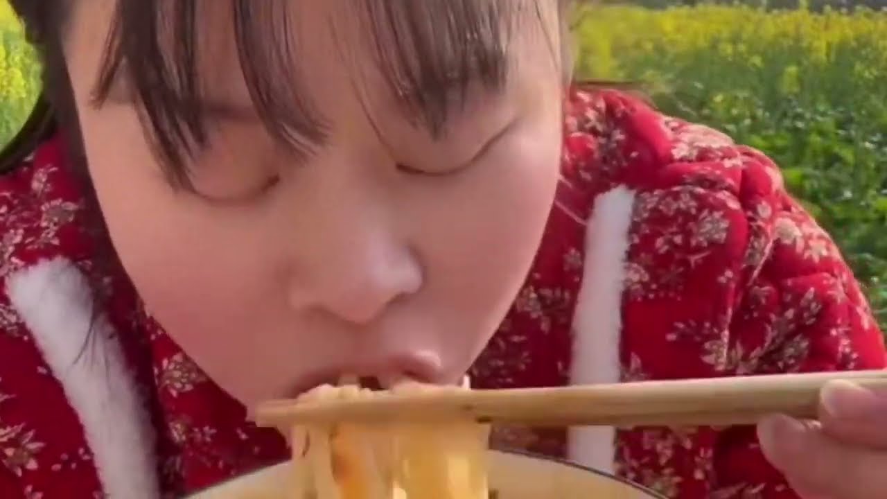 Mukbang 