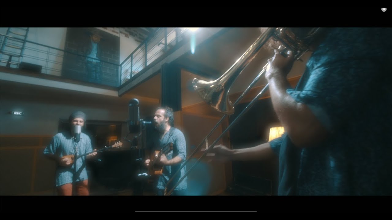 Monsieur Doumani - Pissoúrin (Official Video)
