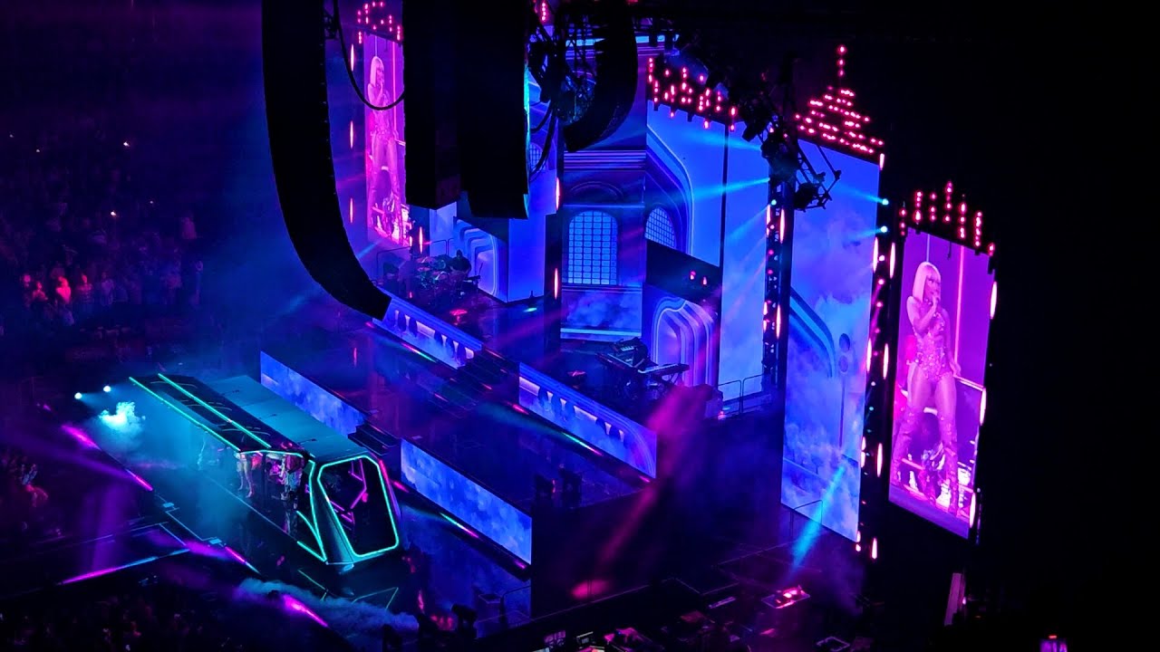 Nicki Minaj 'Pink Friday 2' Toronto Tour! (4.18.24) | Sandy Wuu