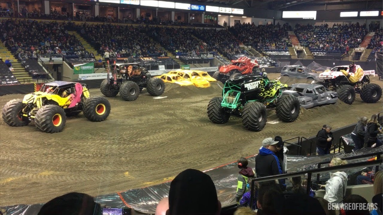"Best Trick" Competition | Monster Truck Chaos 2020