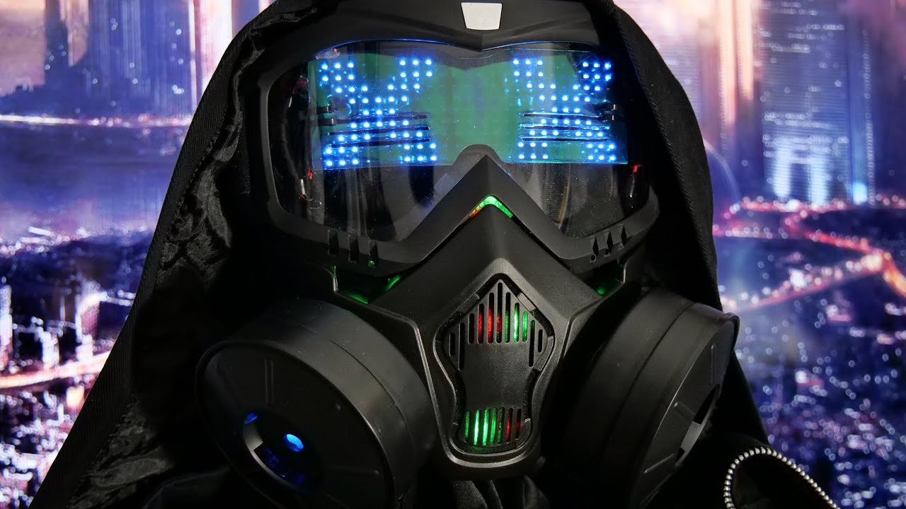 The Cyber Mask :// Air Conditioned Gas Mask with built-in fans