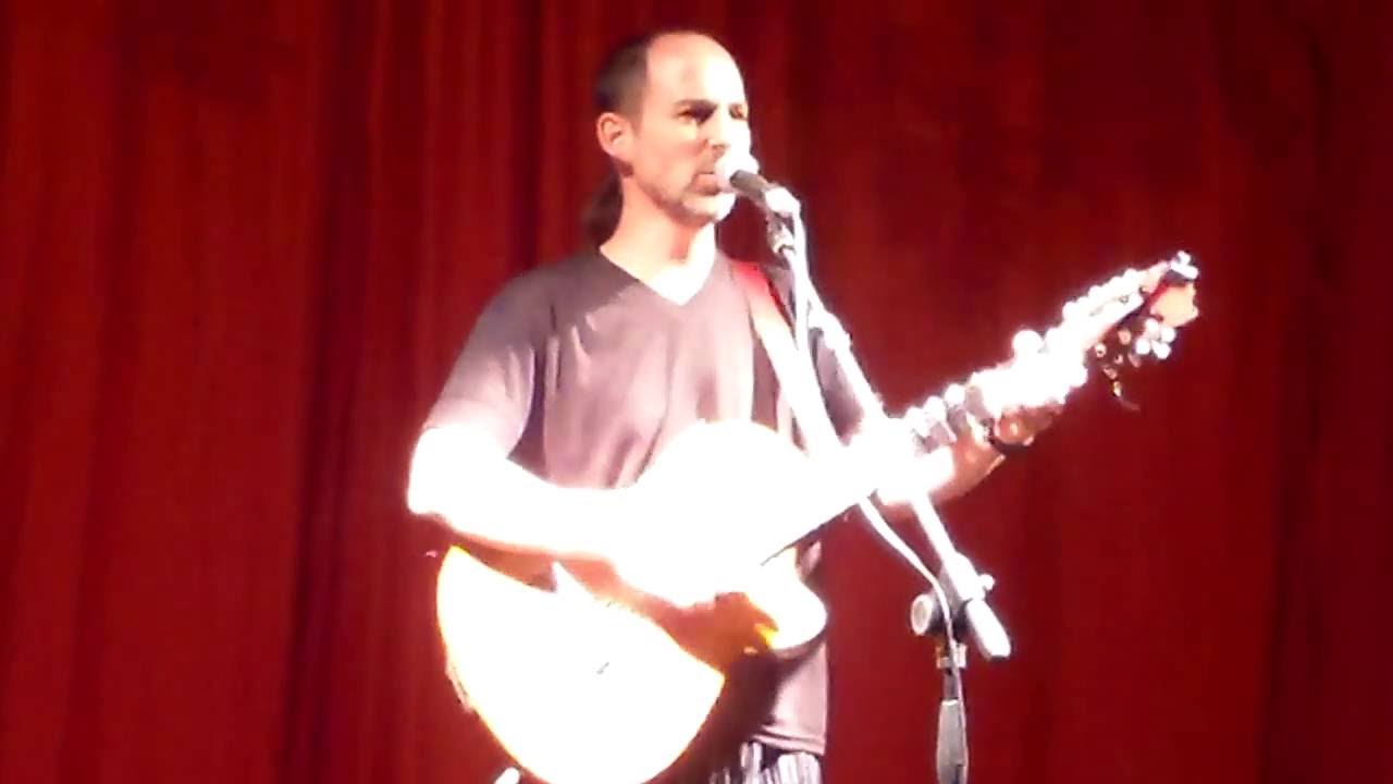 Santiago Campos - Ojos de Cielo (Víctor Heredia) -  2016