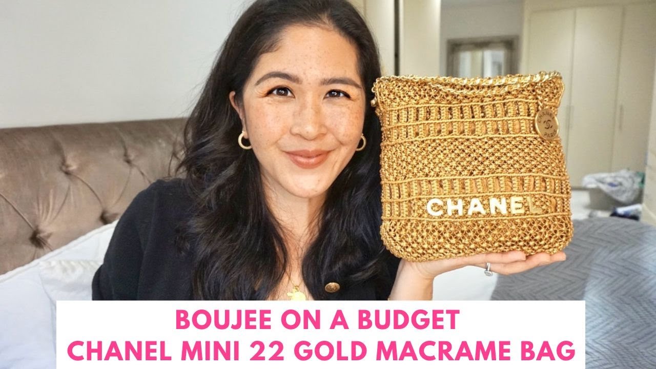 Шикарная мини-сумочка Chanel Macrame Mini 22 из золотистого плетеного материала | Sam Loves