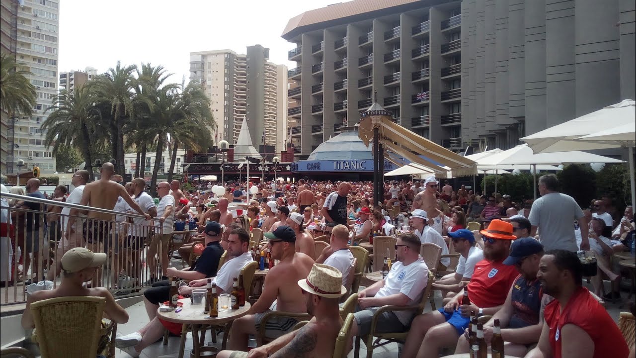 World Cup 2018 Sweden Vs England La Marina Hotel Benidorm