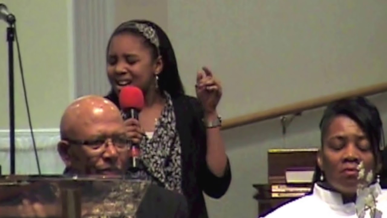 11 yr/old Jayna sings 