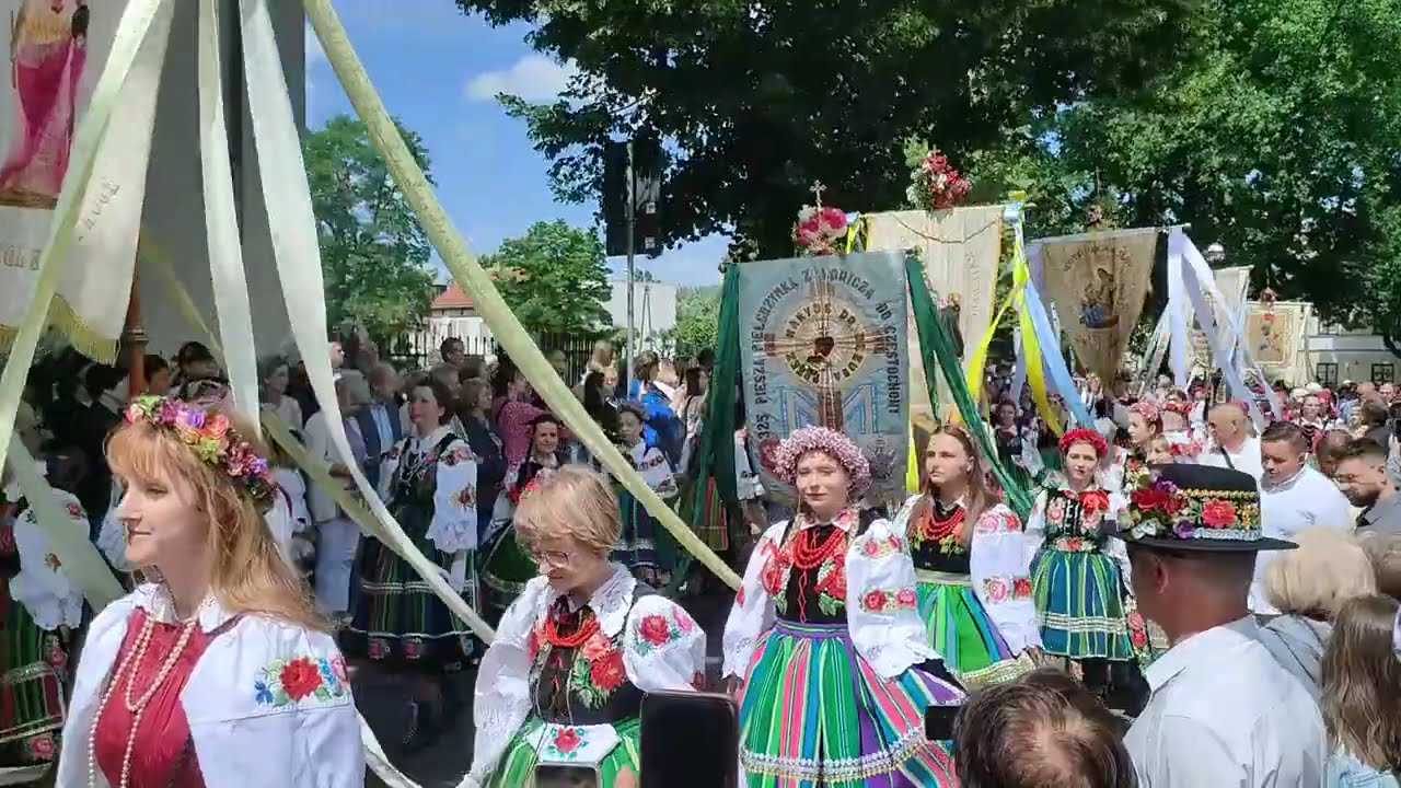 Boże Ciało w Łowiczu-procesja. 19.06.2025.