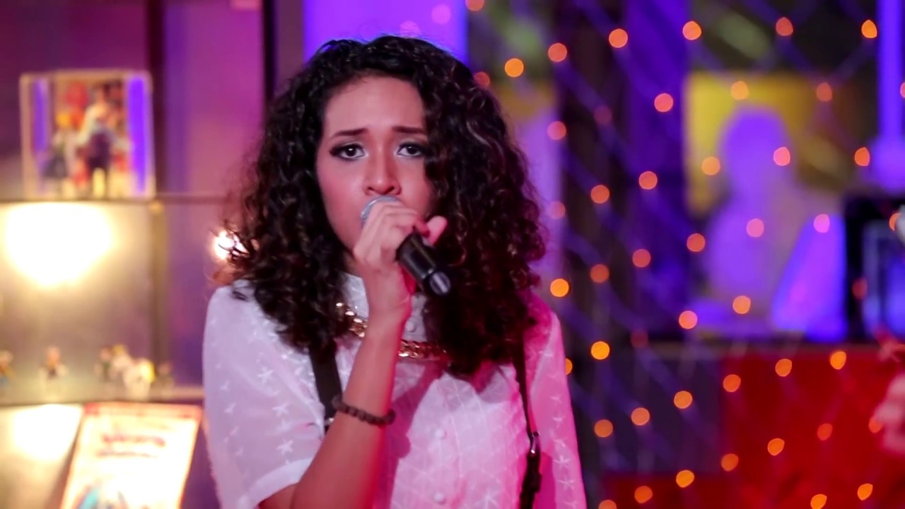 HiVi! - Indahnya Dirimu (Live at Music Everywhere) **
