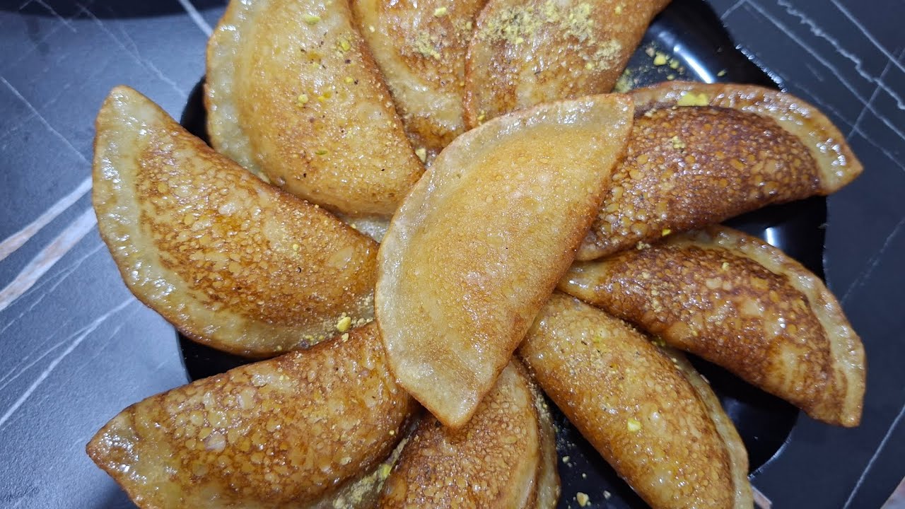 عجينة قطايف بدون سميد 🥐