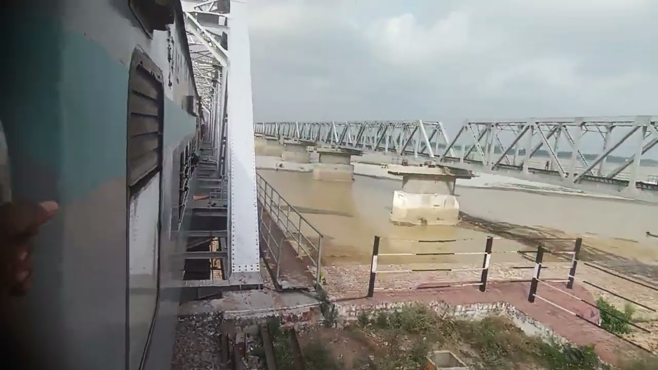 River bridge🛤️🌁