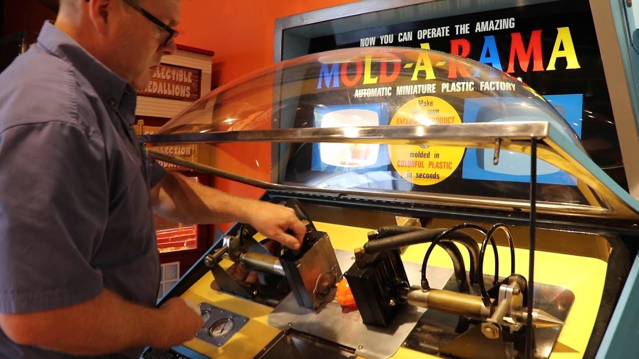 Maintaining Mold-A-Rama: Chicago’s Very Own Souvenir Machine