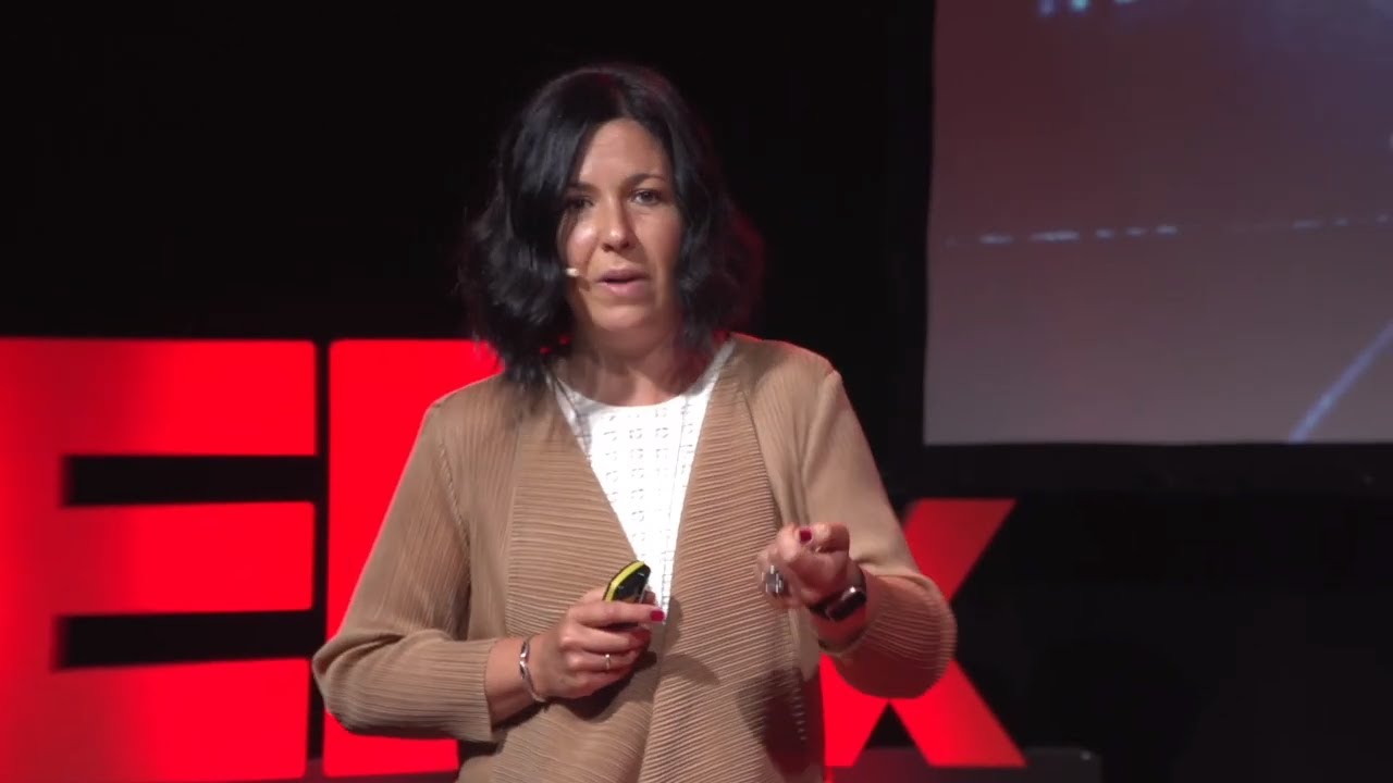 Innovación en salud ¿reto u oportunidad? | Elena García | TEDxUNebrija