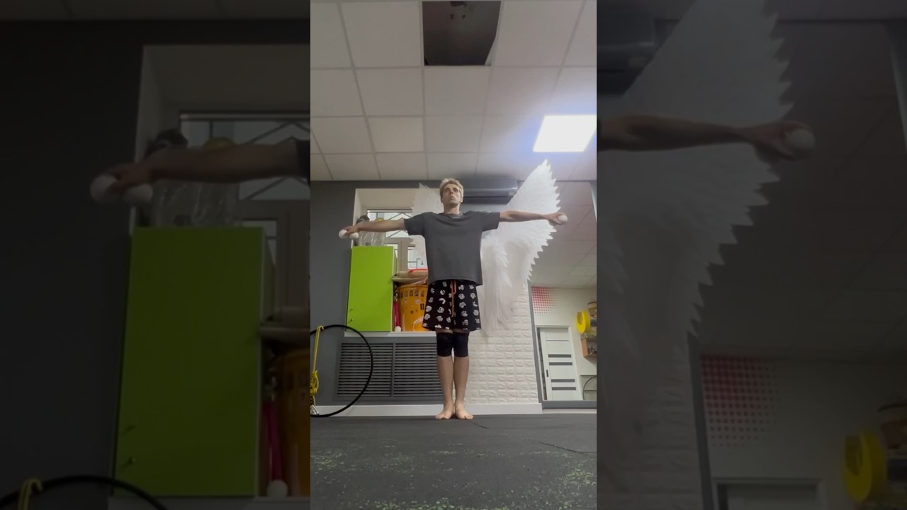 Bla bla juggling bla #juggling #circus #movement #performer #skills #art #practice #hometraining