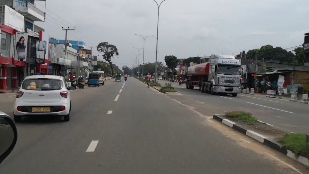 Kilinochchi High Street in Sri Lanka - 1