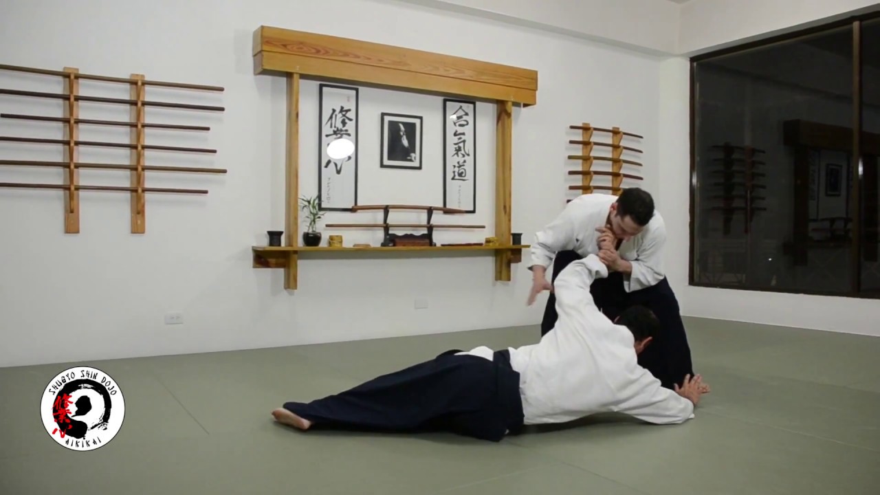 Katate dori ai hanmi Nikyo Ura
