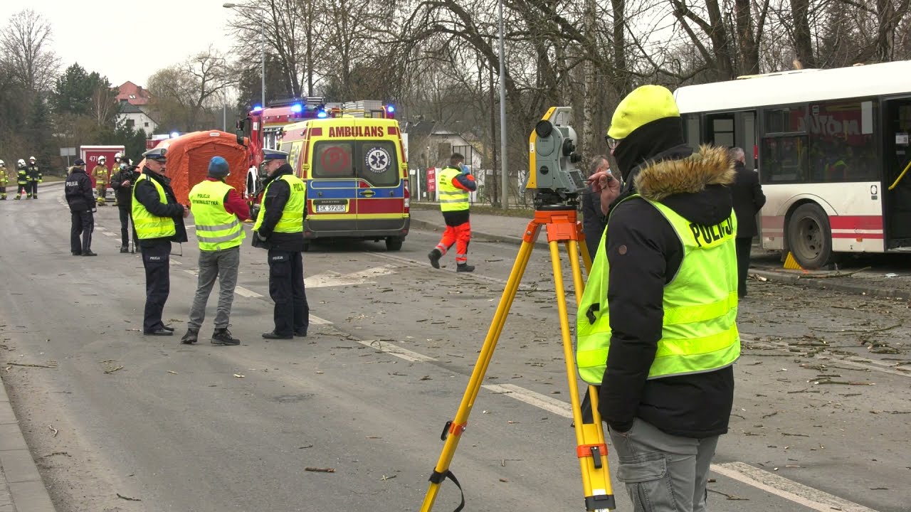 Wypadek autobusu w Jastrzębiu-Zdroju 12.01.2022