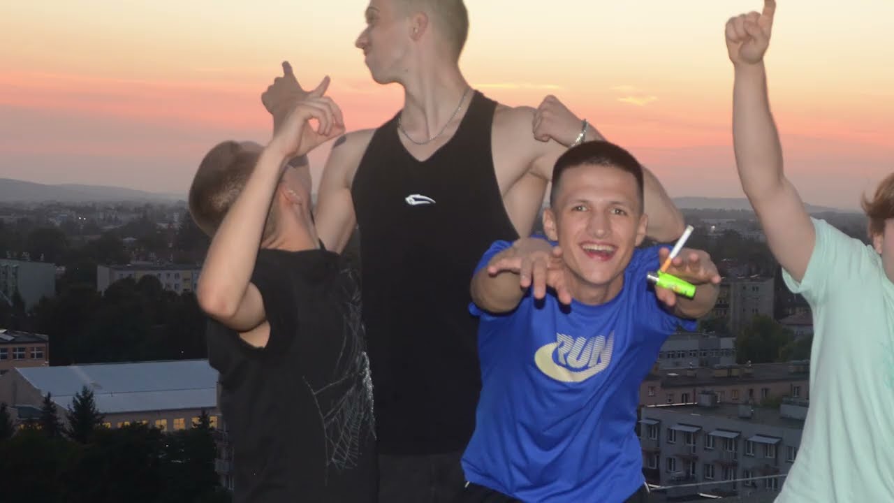 Radek - IRONMAN ft. Myvi (🎥Sziter) (Prod. By HVNDRED)