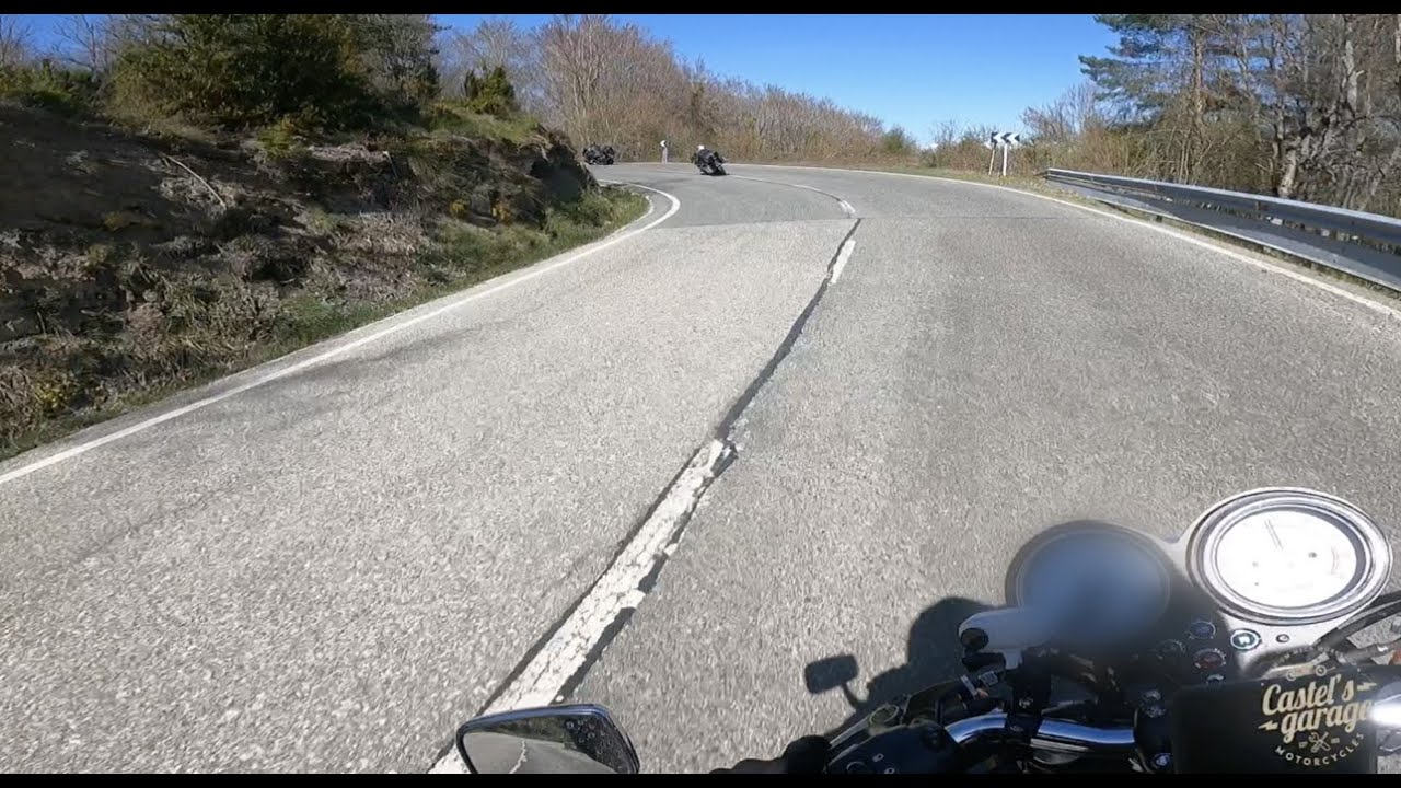 Triumph Thruxton 900 Moto Pays Basque  MCCT