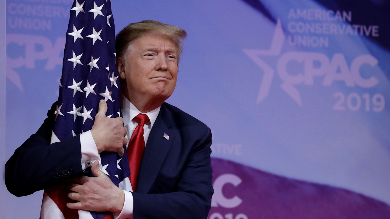 TT. Donald Trump Tái Cống Hiến Nước Mỹ Cho Thiên Chúa