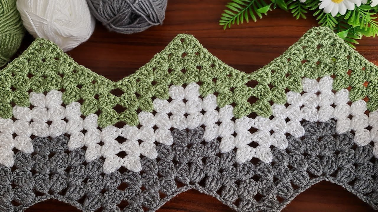 SUPER EASY Crochet Pattern for Beginners (1 ROW REP)! 🎁 LOVELY Crochet Stitch for Baby Blanket
