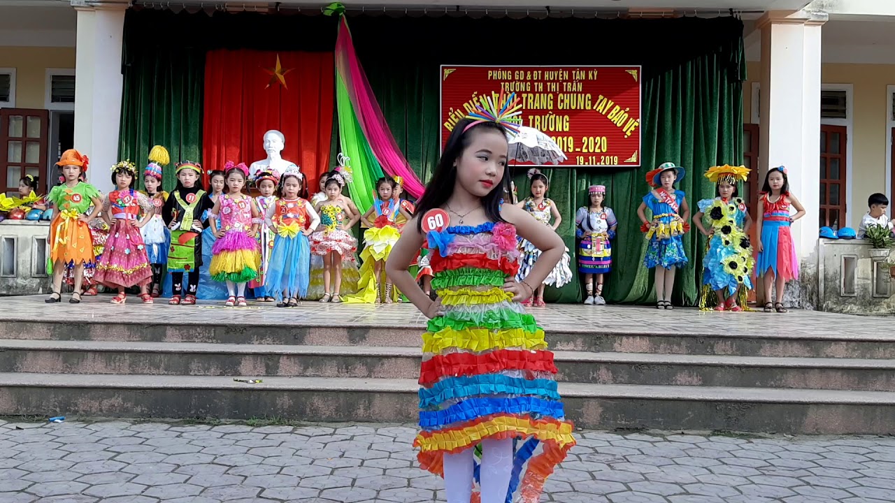 Biểu diễn thời trang chung tay bảo vệ môi trường P2 TK