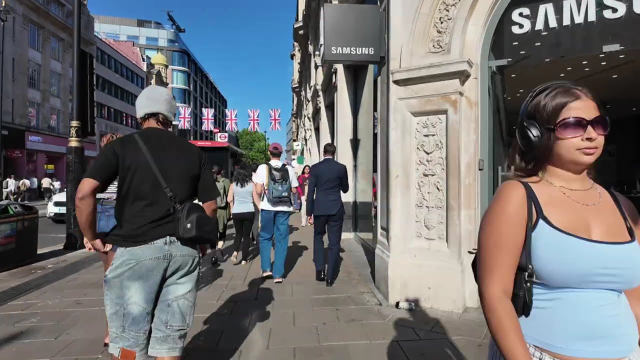 London Summer Vibes ☀️ | Oxford Street Walk 4K | Beautiful People & Urban Energy