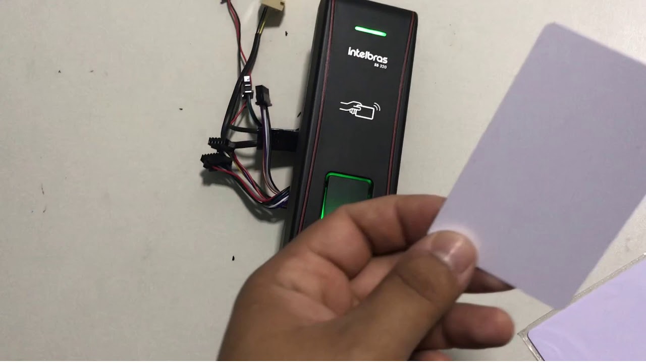M20 Solu&ccedil;&otilde;es   Controle de Acesso Intelbras SS 320