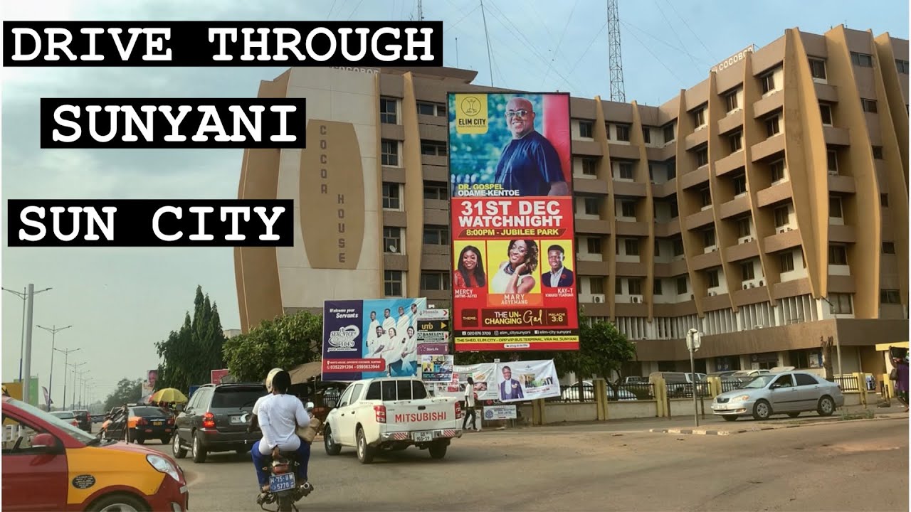 DRIVE THROUGH ABESIM-SUNYANI ROAD|| THE MOST PEACEFUL AND AFFORDABLE CITY ||GHANA VLOG 2020,SUN CITY