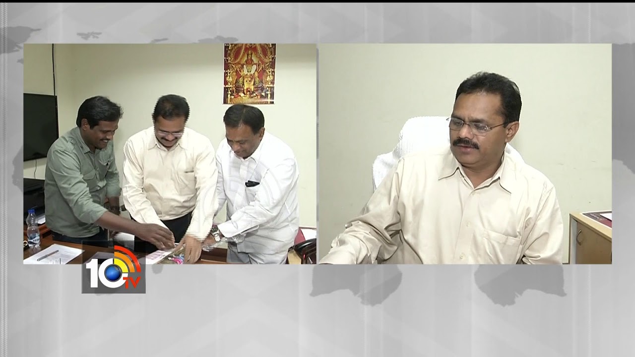 TS Tourism Secretary Burra Venkatesham Launched 10TV 2018 Calendar | Hyderabad | 10TV