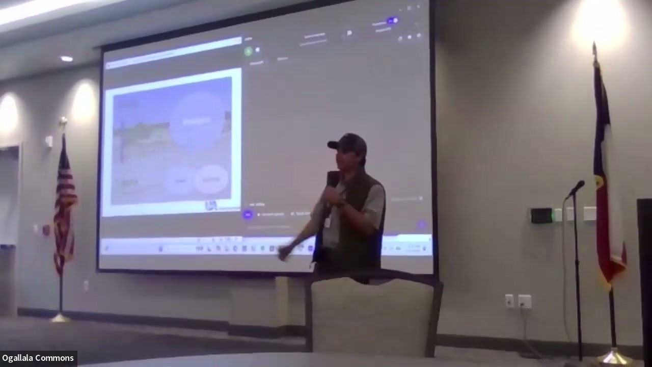 Conference on Community Water - Fernando Falomir in Española