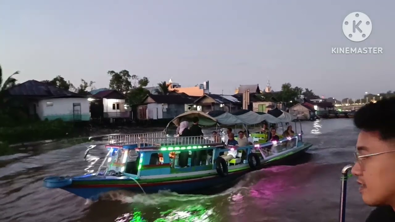 Wisata Susur Sungai Martapura menuju Pasar Terapung Lokbaintan, Banjarmasin Kalsel
