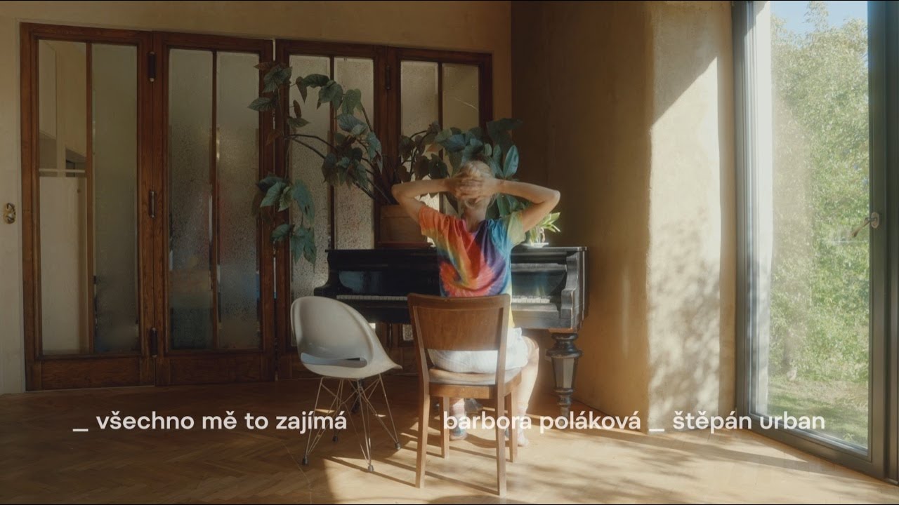 Barbora Poláková & Štěpán Urban –  všechno mě to zajímá (oficiální lyric video)