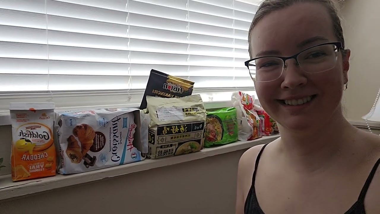 My Room tour #4 lol 😆 