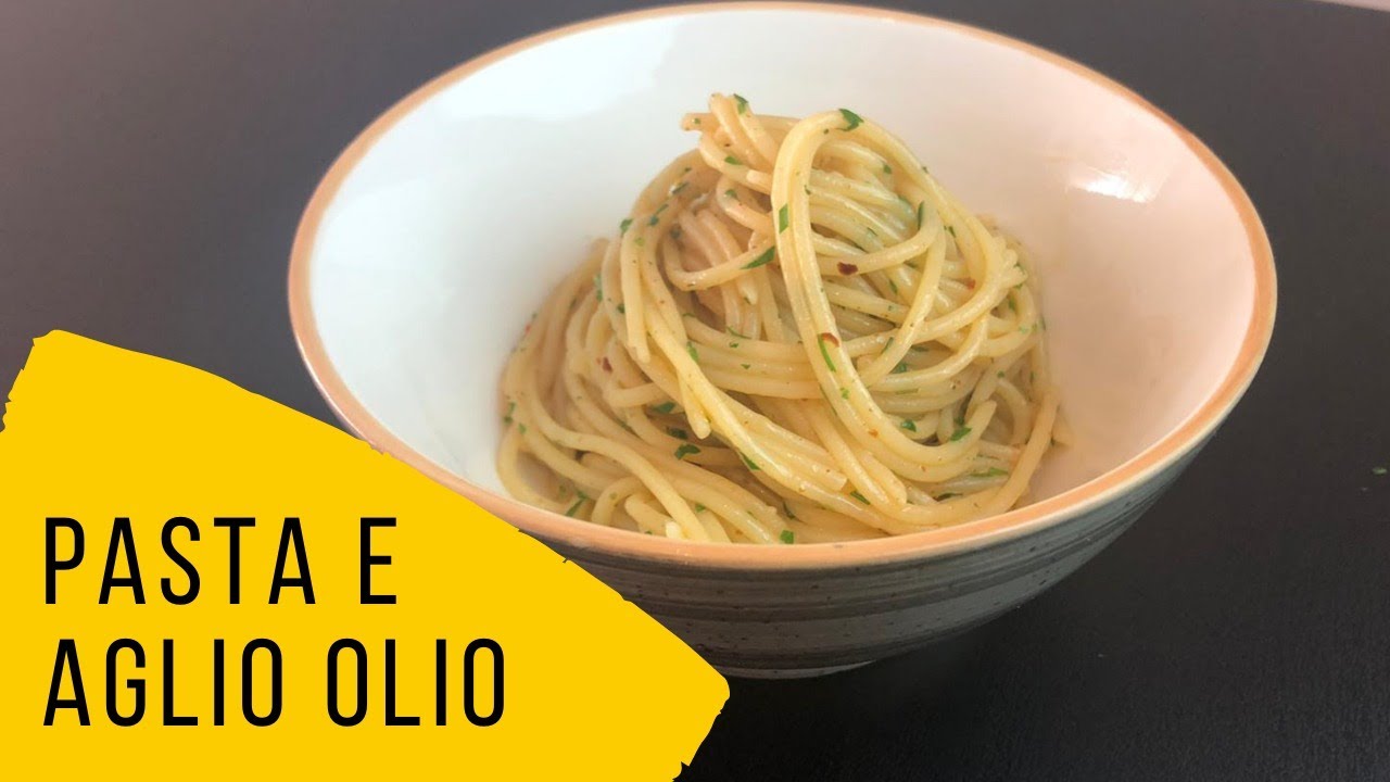 Zeyinyağlı Sarımsaklı Makarna - Pasta Aglio Olio