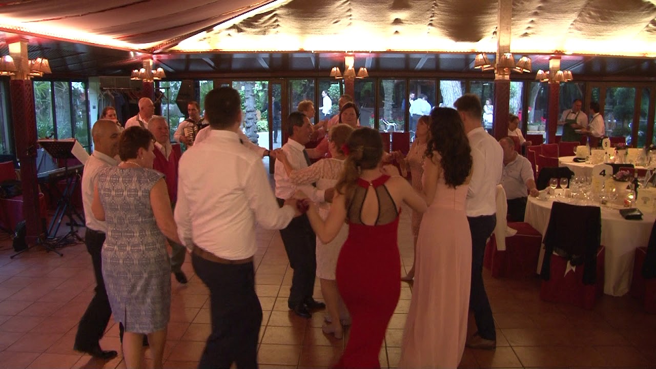Lautari formatie muzica nunta botez spectacole. Formatia Marinnai Castellon Spania tel +34 671358201