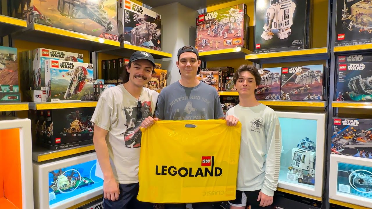 I Became a LEGOLAND Annual Passholder... (MandR Vlog)